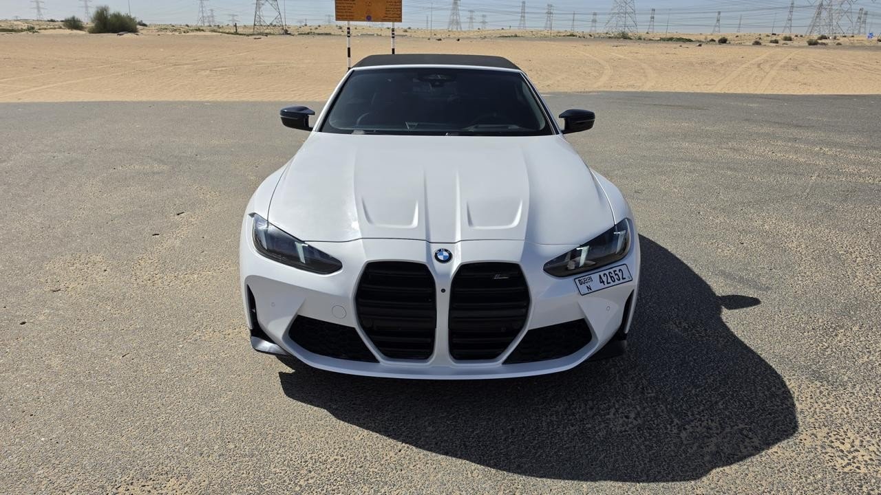 BMW M4 2026 — photo 2