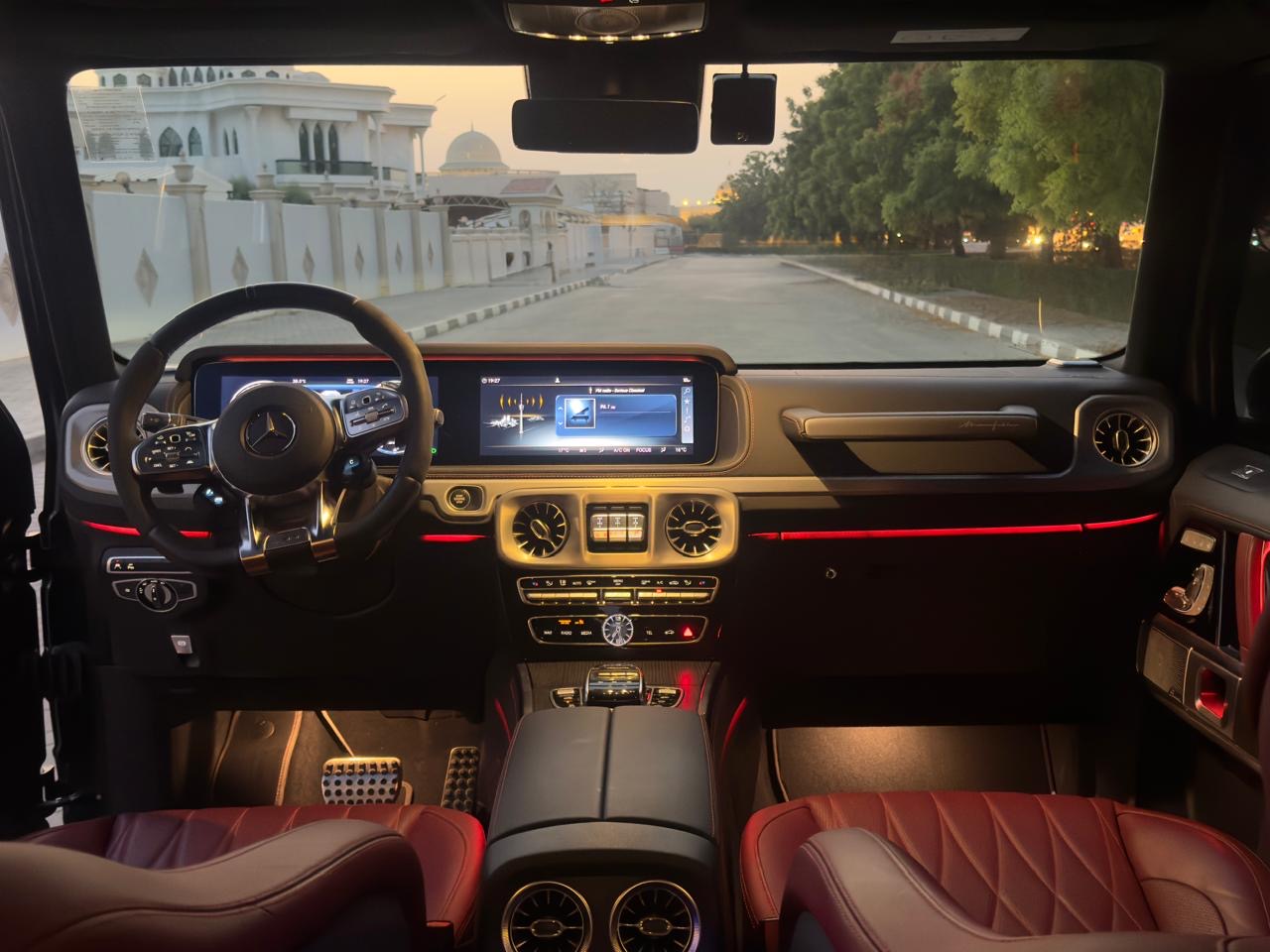 Mercedes G-Wagon 2025 — photo 9